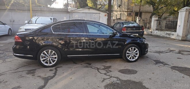 Volkswagen Passat 2013, 203,000 km - 1.8 л - Bakı