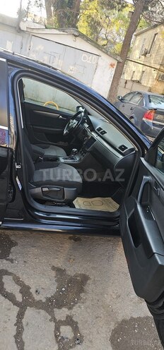 Volkswagen Passat 2013, 203,000 km - 1.8 л - Bakı