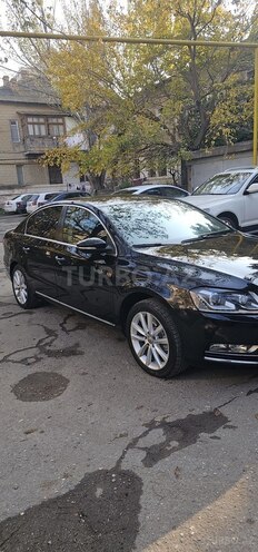 Volkswagen Passat 2013, 203,000 km - 1.8 л - Bakı