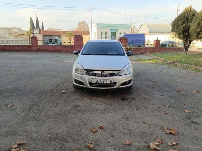 Opel Astra 2007, 310,000 km - 1.3 l - Gəncə
