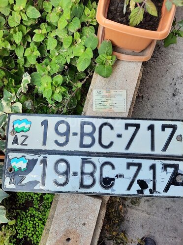 LADA (VAZ) 2106 1981, 87,654 km - 1.5 л - Salyan