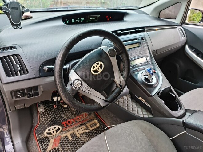 Toyota Prius 2011, 262,000 km - 1.8 l - Bakı