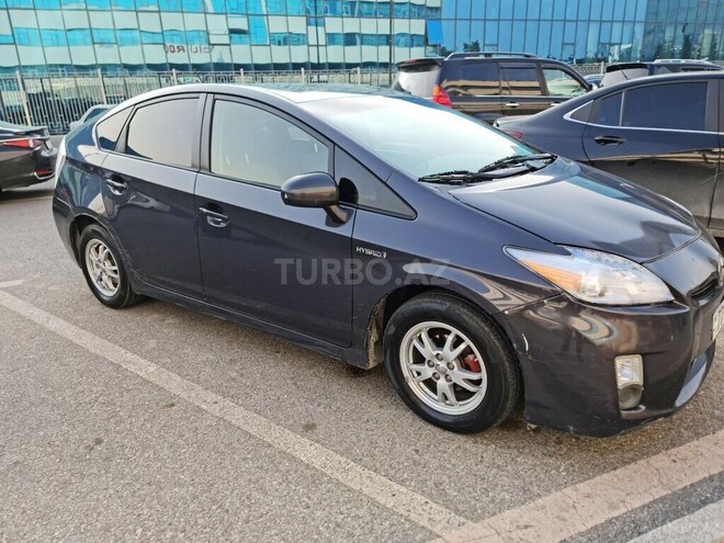 Toyota Prius 2011, 262,000 km - 1.8 l - Bakı