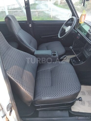 LADA (VAZ) 2107 2010, 83,200 km - 1.6 л - Naftalan