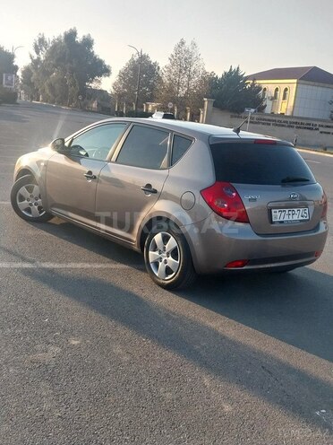 Kia Ceed 2007, 297,403 km - 1.4 л - Saatlı
