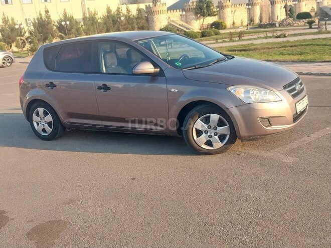 Kia Ceed 2007, 297,403 km - 1.4 л - Saatlı