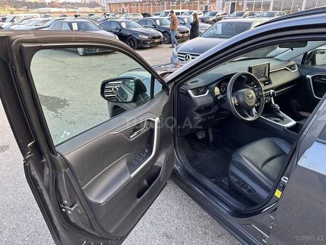 Toyota RAV4 2022, 28,000 km - 2.5 l - Bakı