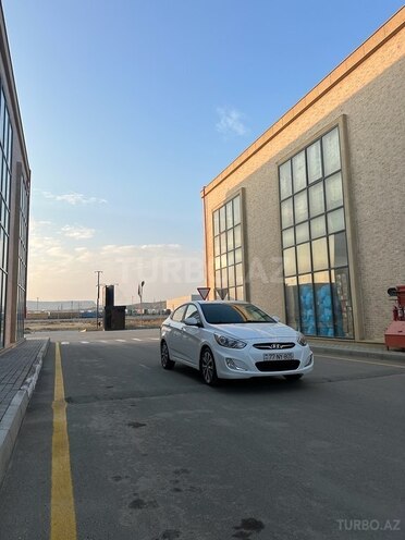 Hyundai Accent 2017, 83,350 km - 1.6 l - Bakı