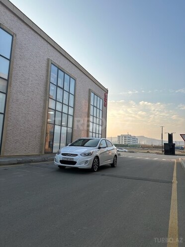 Hyundai Accent 2017, 83,350 km - 1.6 l - Bakı
