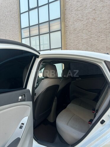 Hyundai Accent 2017, 83,350 km - 1.6 l - Bakı