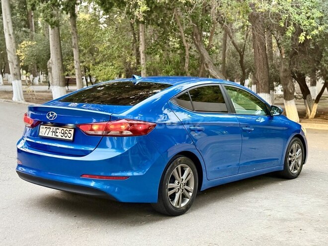 Hyundai Elantra 2017, 257,000 km - 2.0 л - Bakı