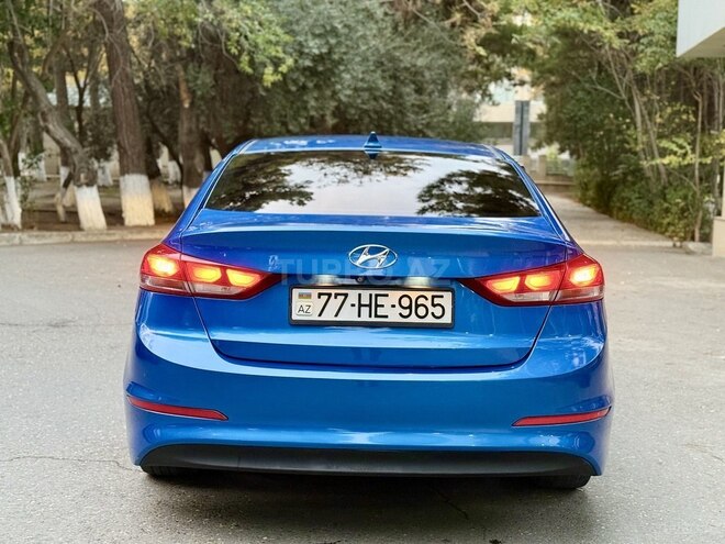 Hyundai Elantra 2017, 257,000 km - 2.0 л - Bakı