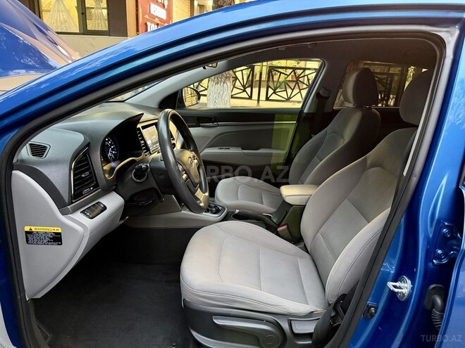 Hyundai Elantra 2017, 257,000 km - 2.0 л - Bakı