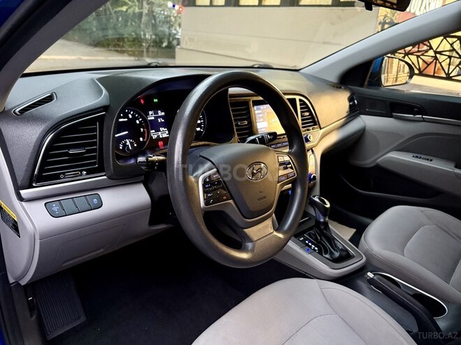 Hyundai Elantra 2017, 257,000 km - 2.0 л - Bakı