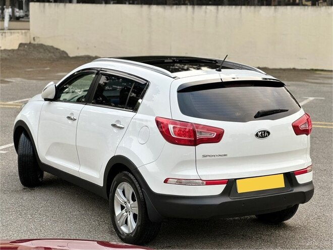 Kia Sportage 2011, 170,000 km - 2.0 l - Bakı