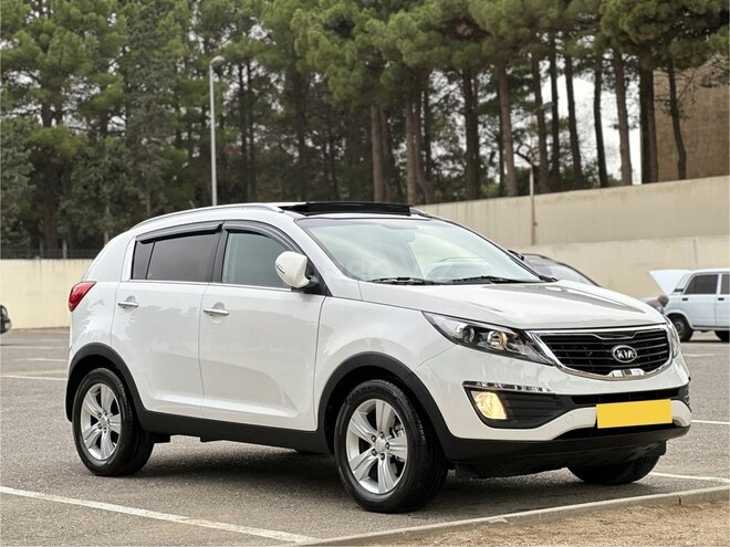 Kia Sportage 2011, 170,000 km - 2.0 l - Bakı