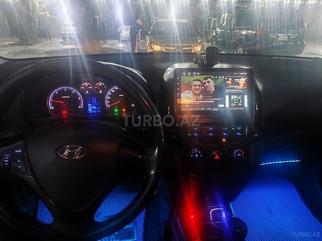 Hyundai i30 2008, 28,000 km - 1.6 l - Bakı