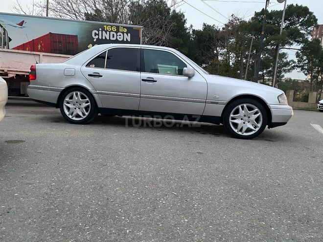 Mercedes C 220 1995, 313,545 km - 2.2 l - Bakı
