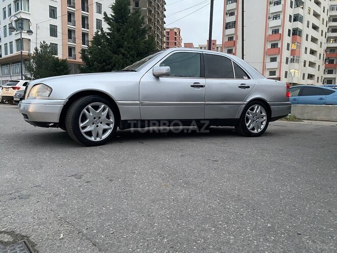 Mercedes C 220 1995, 313,545 km - 2.2 l - Bakı