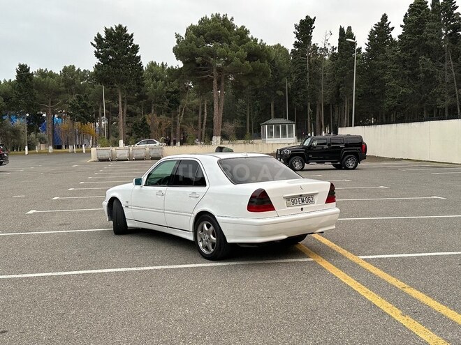 Mercedes C 240 1998, 252,000 km - 2.4 l - Bakı