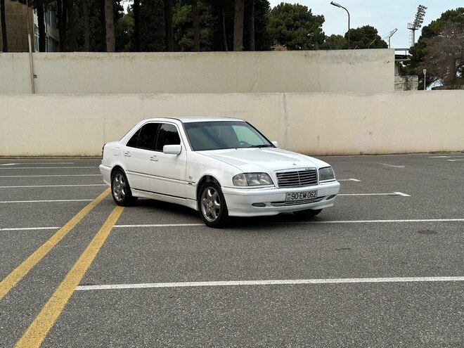Mercedes C 240 1998, 252,000 km - 2.4 l - Bakı