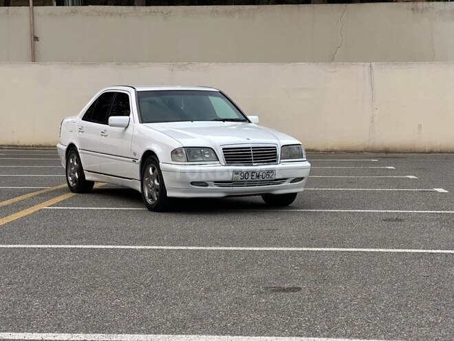 Mercedes C 240 1998, 252,000 km - 2.4 l - Bakı
