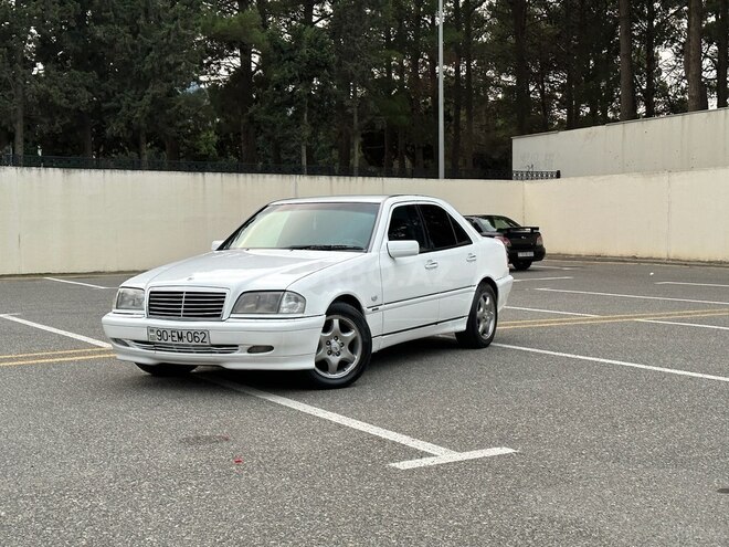 Mercedes C 240 1998, 252,000 km - 2.4 l - Bakı