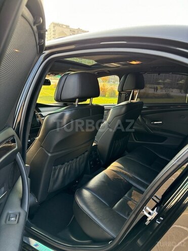 BMW 530 2009, 320,000 km - 3.0 л - Bakı