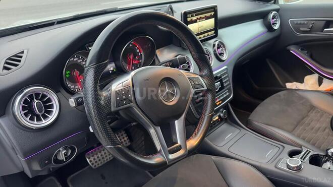 Mercedes GLA 200 2015, 150,000 km - 1.6 l - Bakı