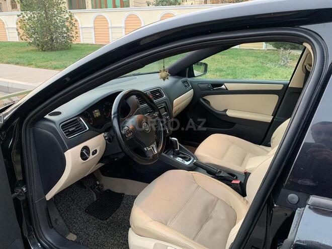 Volkswagen Jetta 2010, 235,000 km - 2.5 л - Bakı