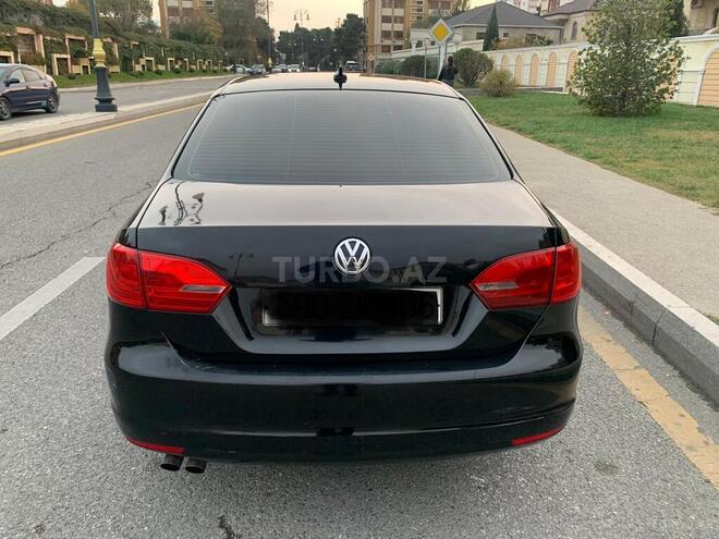 Volkswagen Jetta 2010, 235,000 km - 2.5 л - Bakı