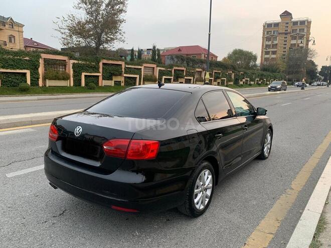 Volkswagen Jetta 2010, 235,000 km - 2.5 л - Bakı