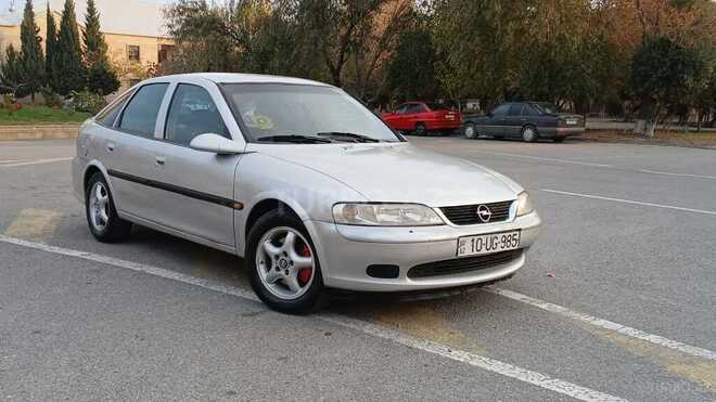 Opel Vectra 1998, 373,800 km - 2.0 l - Sumqayıt
