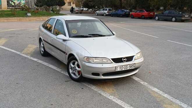 Opel Vectra 1998, 373,800 km - 2.0 l - Sumqayıt