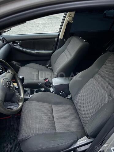 Toyota Corolla 2005, 240,000 km - 1.4 л - Xaçmaz