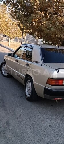 Mercedes 190 1991, 214,800 km - 2.0 l - Goranboy