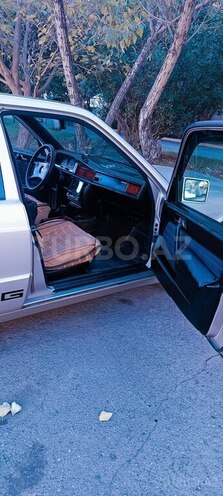 Mercedes 190 1991, 214,800 km - 2.0 l - Goranboy