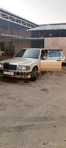 Mercedes 190 1991, 214,800 km - 2.0 l - Goranboy