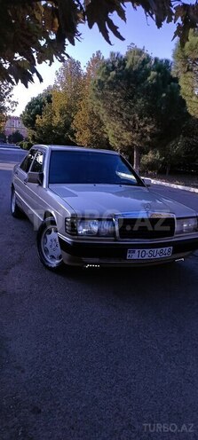 Mercedes 190 1991, 214,800 km - 2.0 l - Goranboy