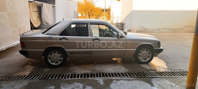 Mercedes 190 1991, 214,800 km - 2.0 l - Goranboy