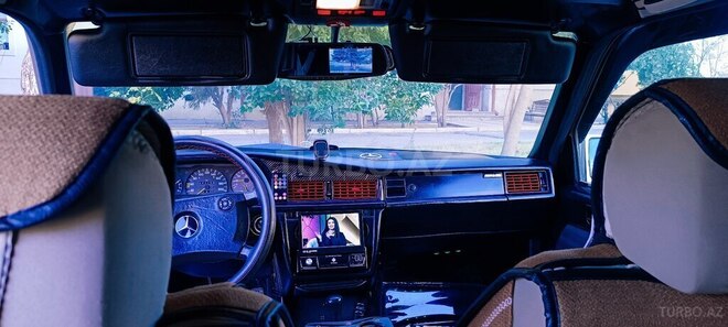 Mercedes 190 1991, 214,800 km - 2.0 l - Goranboy