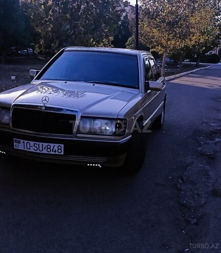 Mercedes 190 1991, 214,800 km - 2.0 l - Goranboy