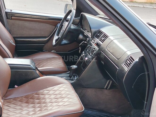 Mercedes C 200 1995, 245,000 km - 2.0 l - Bakı
