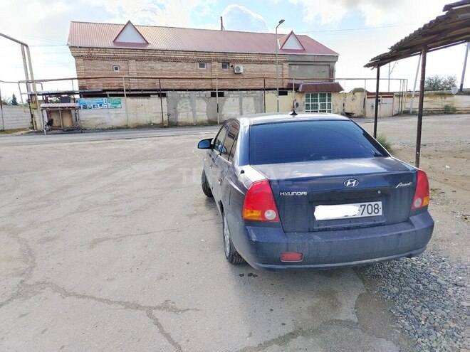 Hyundai Accent 2005, 400,000 km - 1.5 l - Şirvan