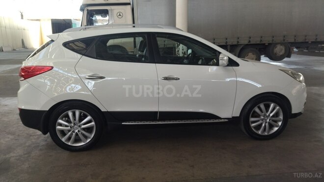 Hyundai ix35 2013, 235,000 km - 2.4 l - Gəncə