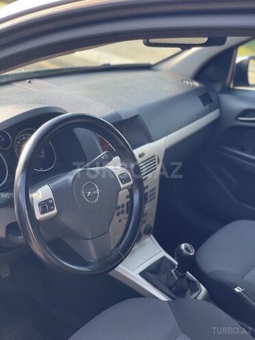 Opel Astra 2009, 309,000 km - 1.3 l - Gəncə