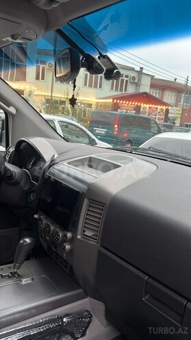 Nissan Armada 2004, 104,000 km - 5.6 l - Bakı