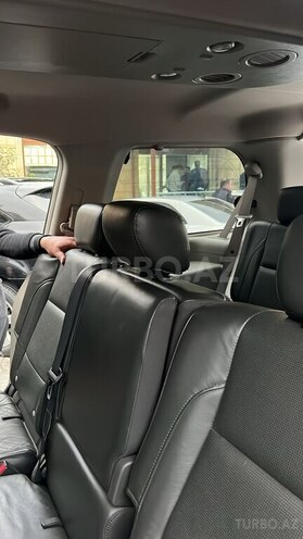 Nissan Armada 2004, 104,000 km - 5.6 l - Bakı