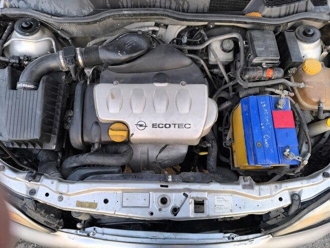 Opel Astra 2000, 220,000 km - 1.8 l - Qəbələ