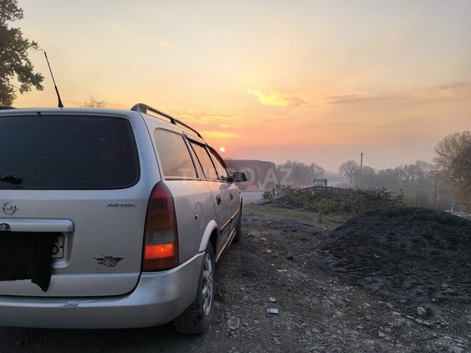 Opel Astra 2000, 220,000 km - 1.8 l - Qəbələ